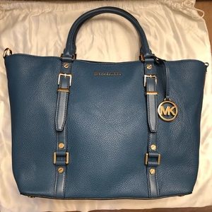 ***Brand New**** Michael Kors Bedford Legacy Large Tote Bag